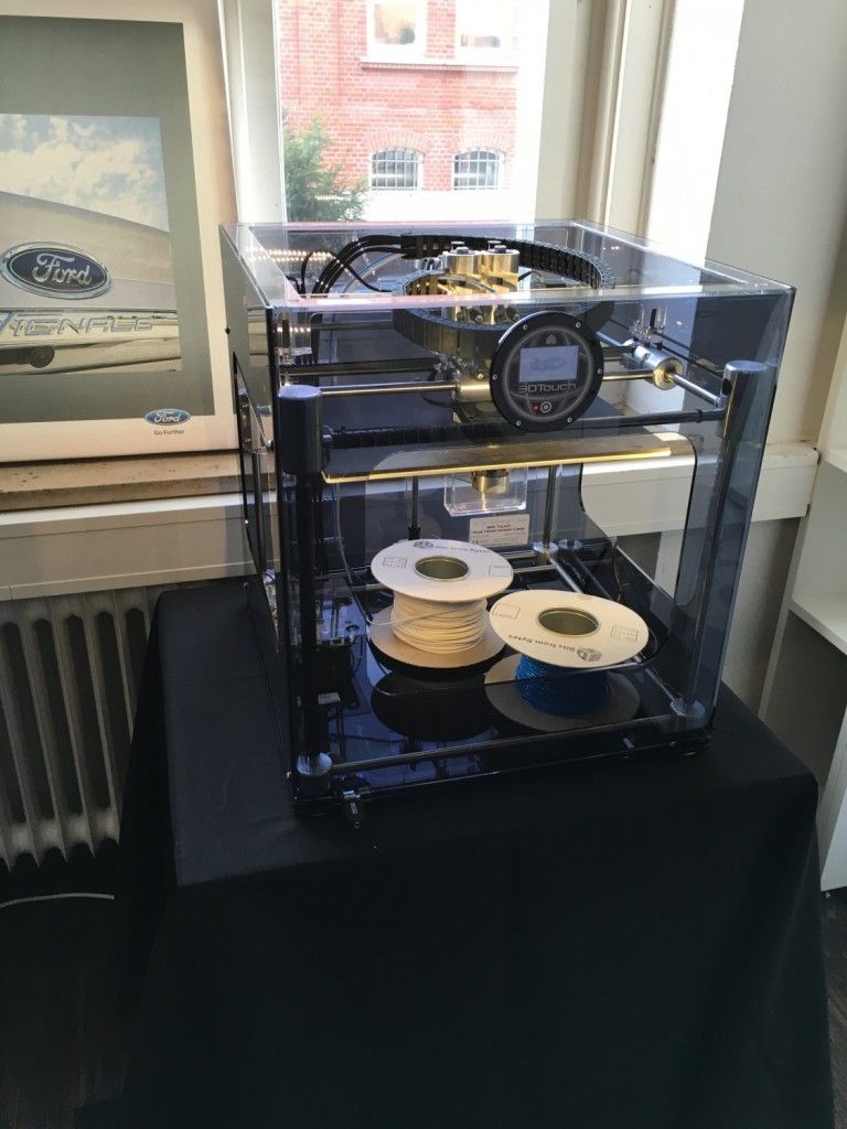 Ford nutzt den 3D-Druck expansiv 2 3D-Drucker