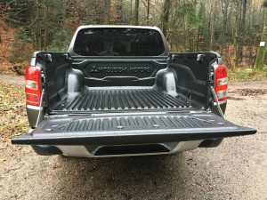 Mitsubishi L200: Der Muli für alle Lebenslagen 2 der-Autotester
