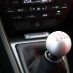 Honda Civic Type R – Radikaler Japaner 6 Honda Civic Type R 2015 Handschaltung Schaltknauf