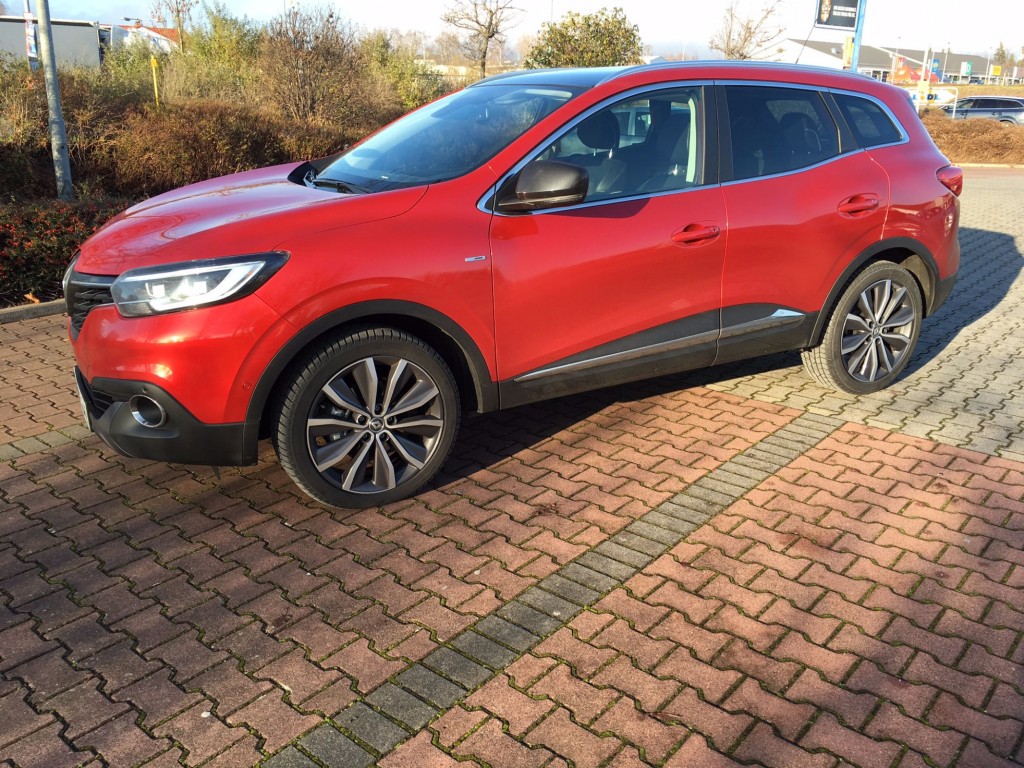 Renault Kadjar Energy dCi 130 eco – Edition Bose 4 Renault Kadjar rot