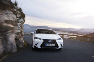 Der neue Lexus GS kommt in Deutschland gleich in 2 Hybridvarianten auf den Markt 4 der-Autotester