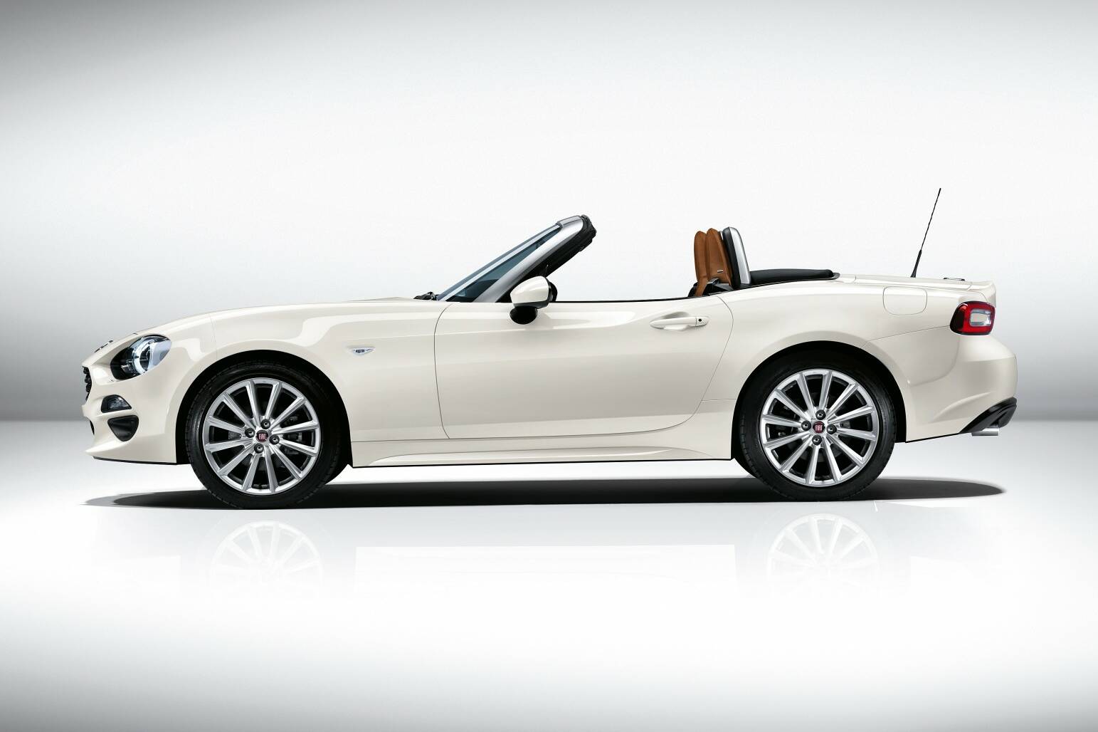 Neuer Fiat 124 Spider in Italien erfolgreich gestartet 13 der-Autotester