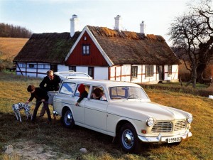 Volvo-Kombis vergangener Jahrzehnte 7 der-Autotester