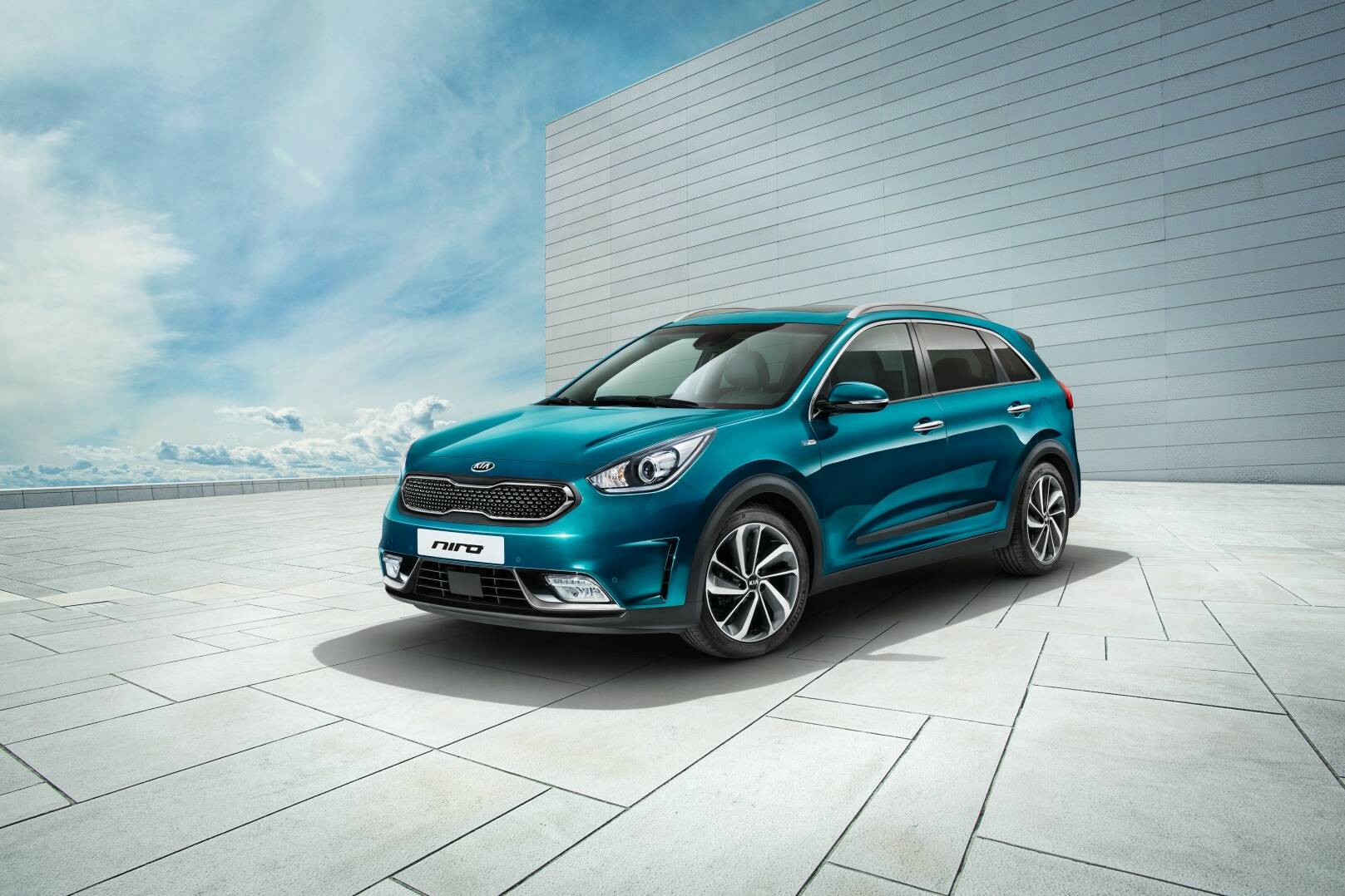 Europapremiere des neuen Hybrid-Crossover Kia Niro 2 der-Autotester