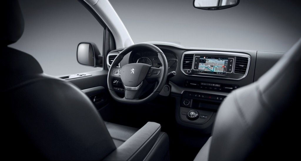 Der Traveller - Peugeot macht den Expert familientauglich 5 der-Autotester