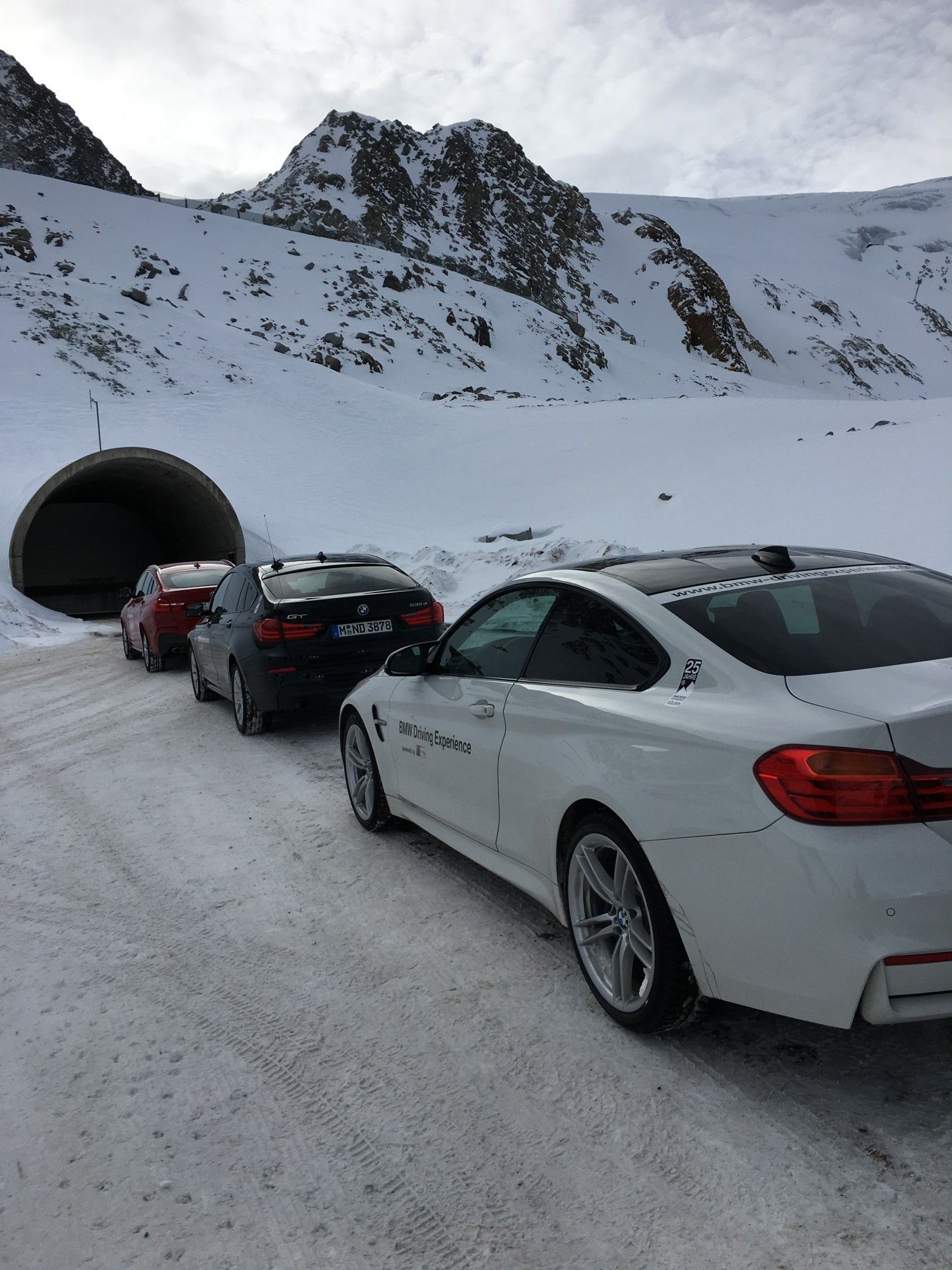 BMW Snow Experience - James Bond Feeling im Schnee 1 der-Autotester