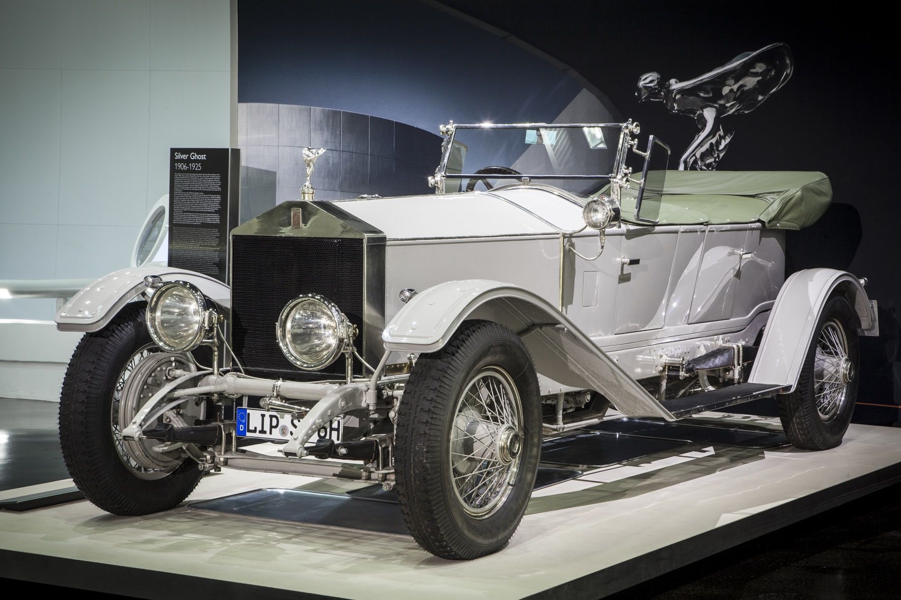 Techno Classica: Rolls-Royce stellt den Ghost in den Mittelpunkt 10 der-Autotester
