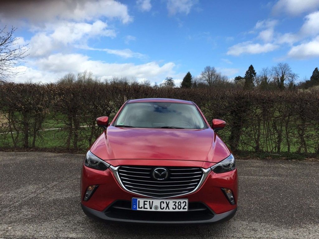 Mazda CX-3 - Hübscher Kompakt-Lifestyle-SUV 12 Mazda CX-3 Kühlergrill