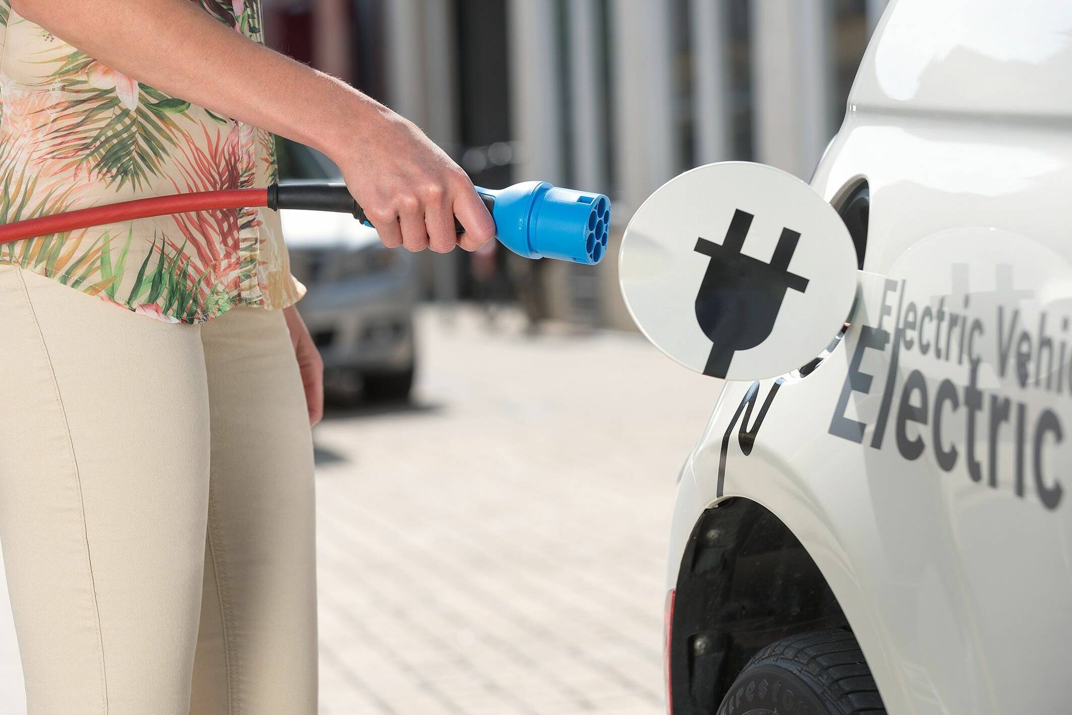 Immer mehr Stromtankstellen in Deutschland 4 der-Autotester