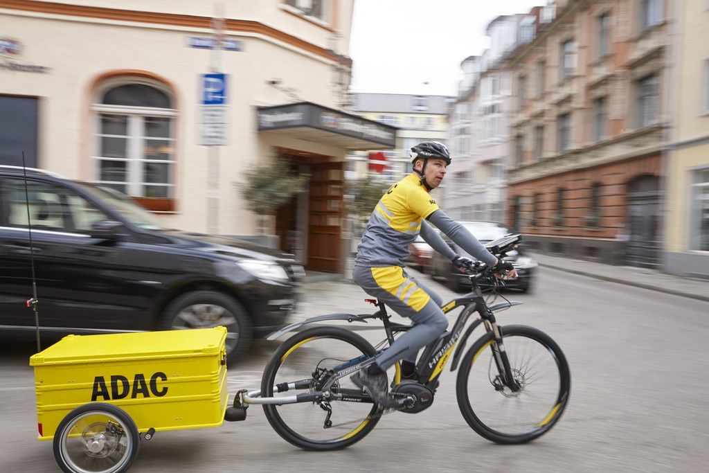 ADAC testet Pannenhilfe per E-Bike 9 der-Autotester
