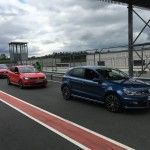 Wilde Fahrt mit heißen Volkswagen auf dem Bilster Berg 5 der-Autotester