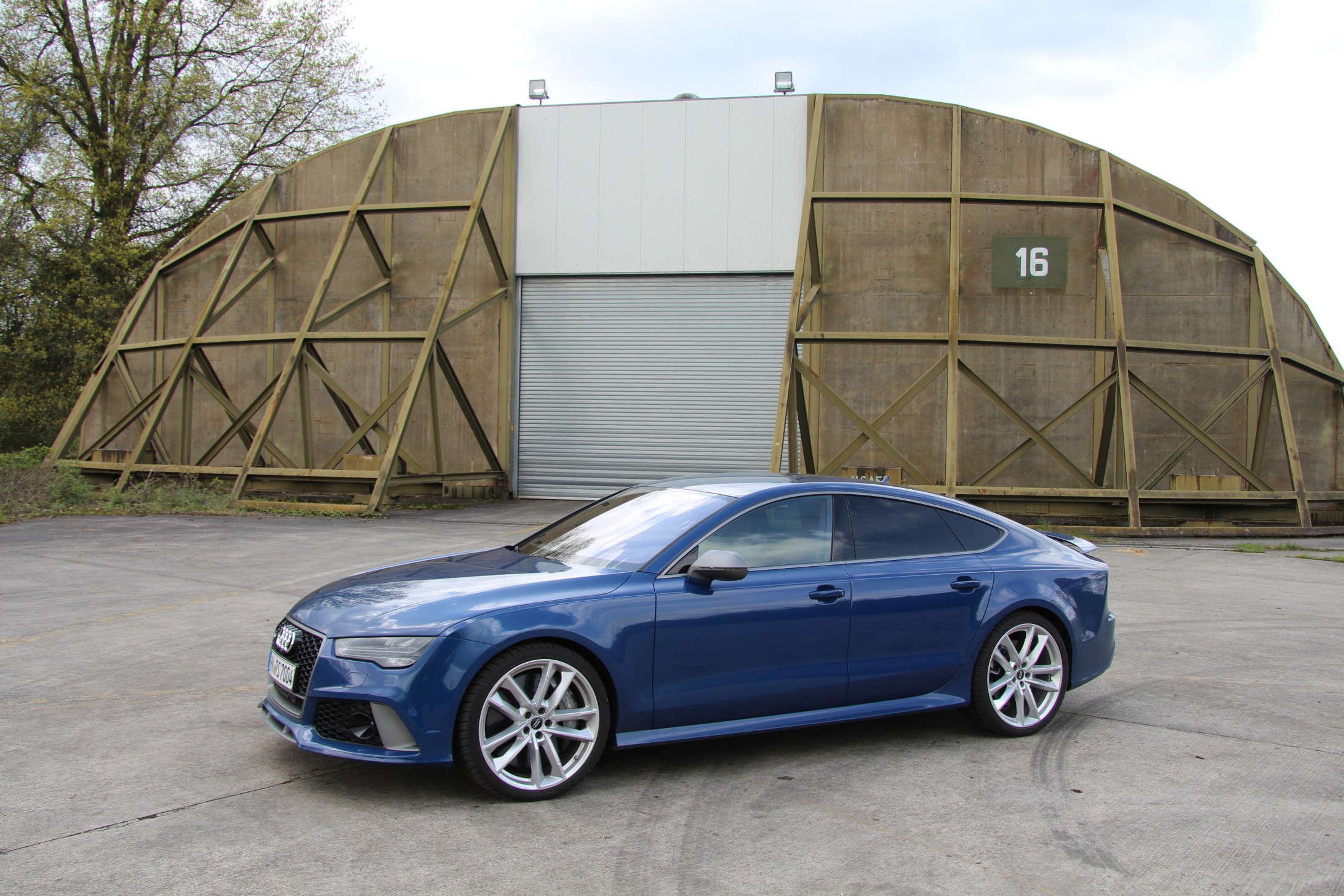 Audi RS 7 Performance – der zurückhaltende Kraftmeier aus Ingolstadt 19 Audi RS 7 Performance – der zurückhaltende Kraftmeier aus Ingolstadt