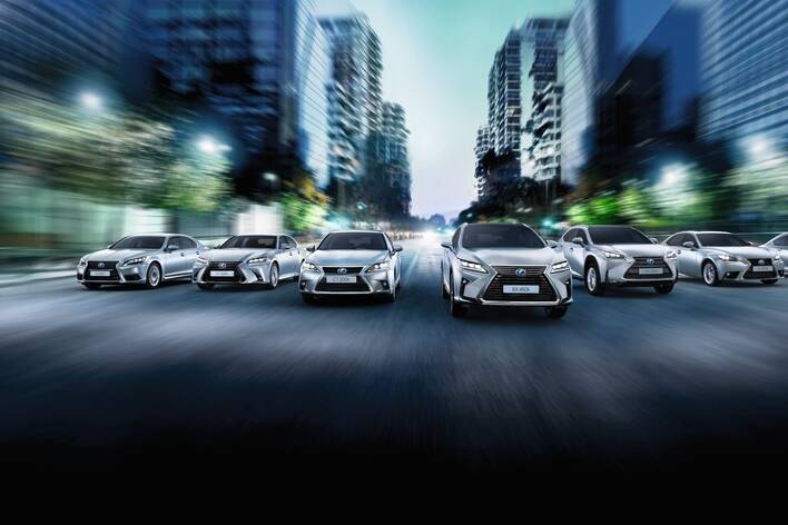 Lexus lobt eigene Hybridprämie aus 25 der-Autotester