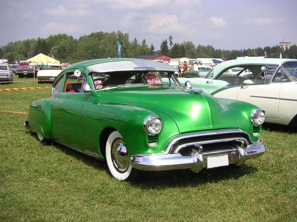 Die beliebtesten Autos der US-Präsidenten 4 Richard M. Nixon fuhr einen Oldmobile 98 von 1950.