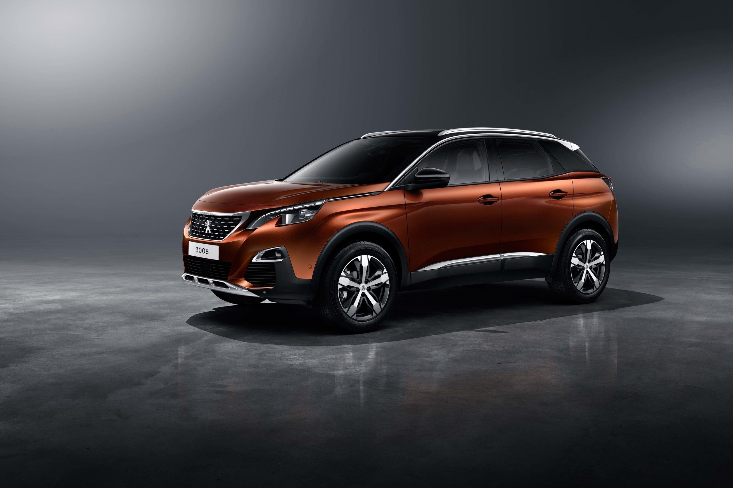 Der neue Peugeot 3008 kommt mit E-Kick 5 der-Autotester
