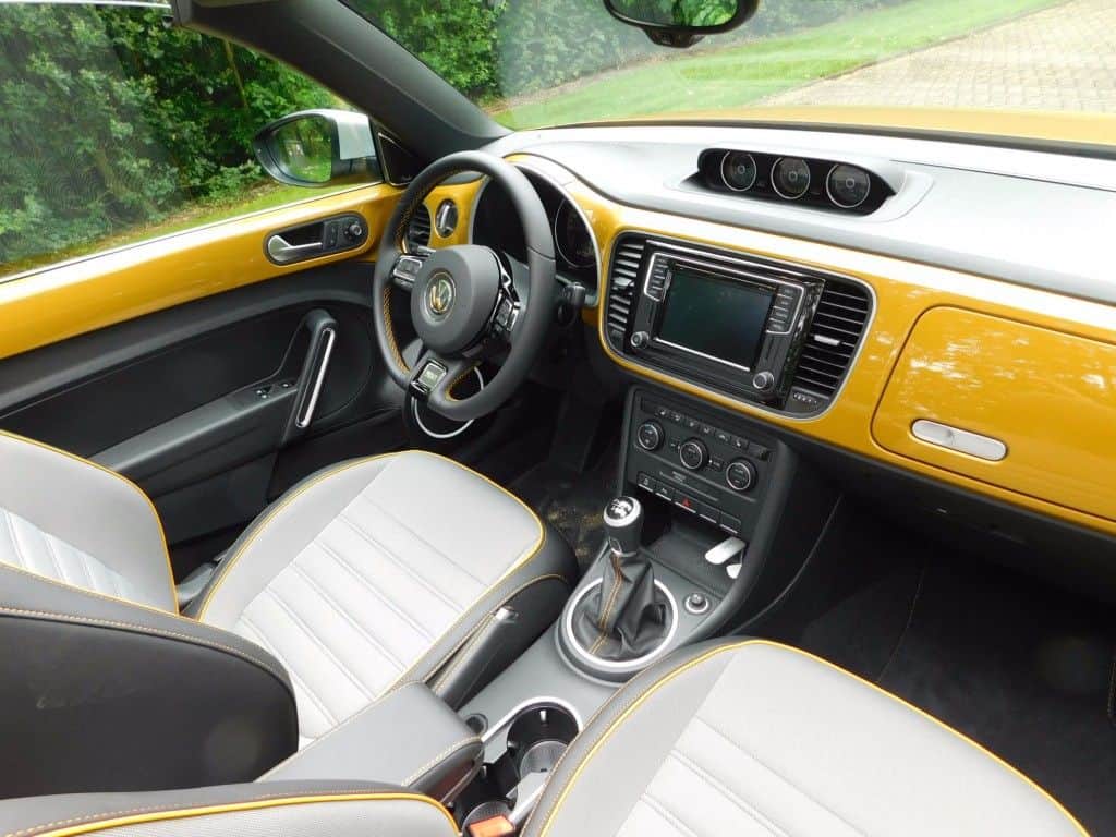 Beetle Dune – der Offroad-Käfer im Retro-Style 4 Beetle Dune Innenraum
