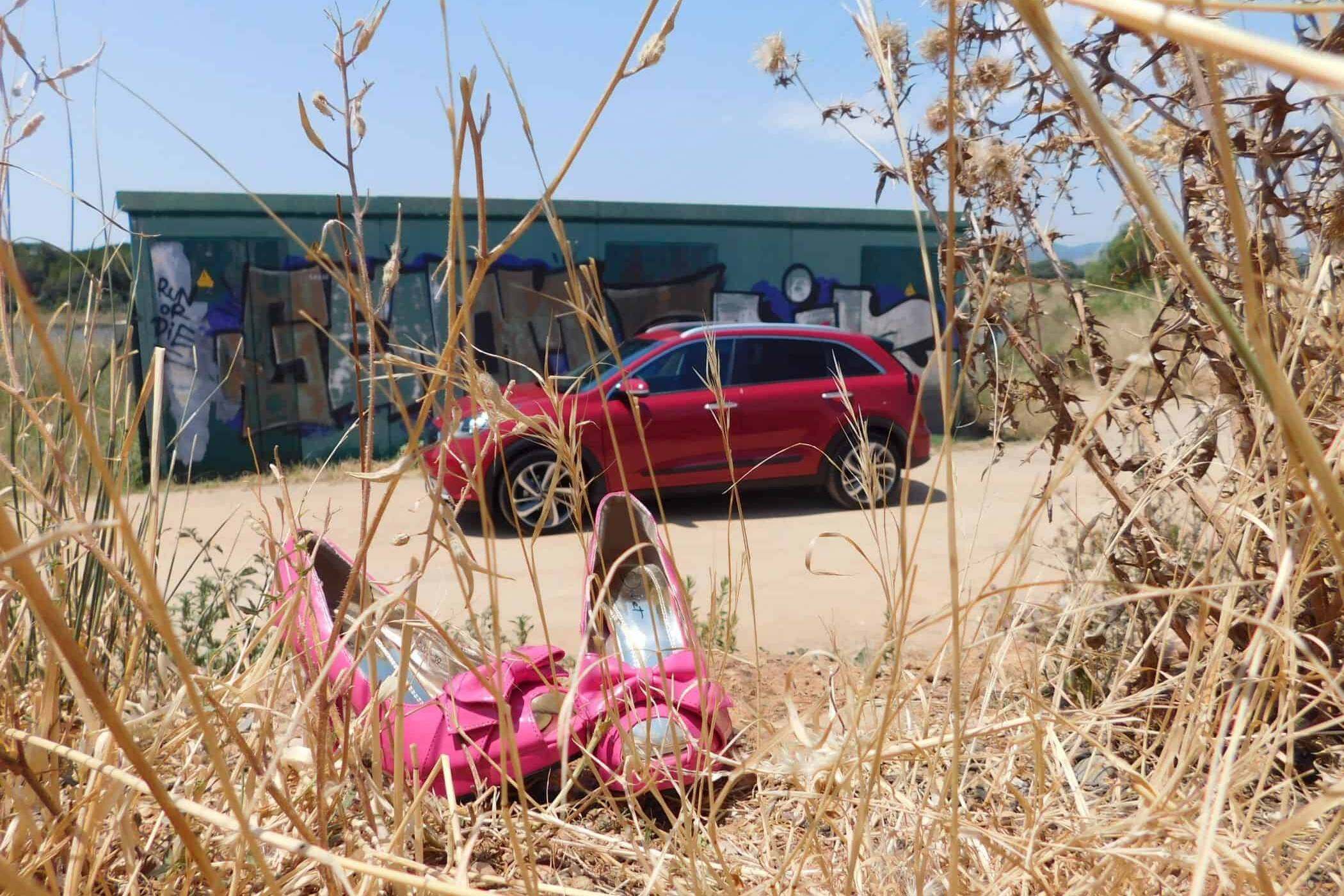 Kia Niro – sparsamer Familien-Crossover fährt vor 3 der-Autotester
