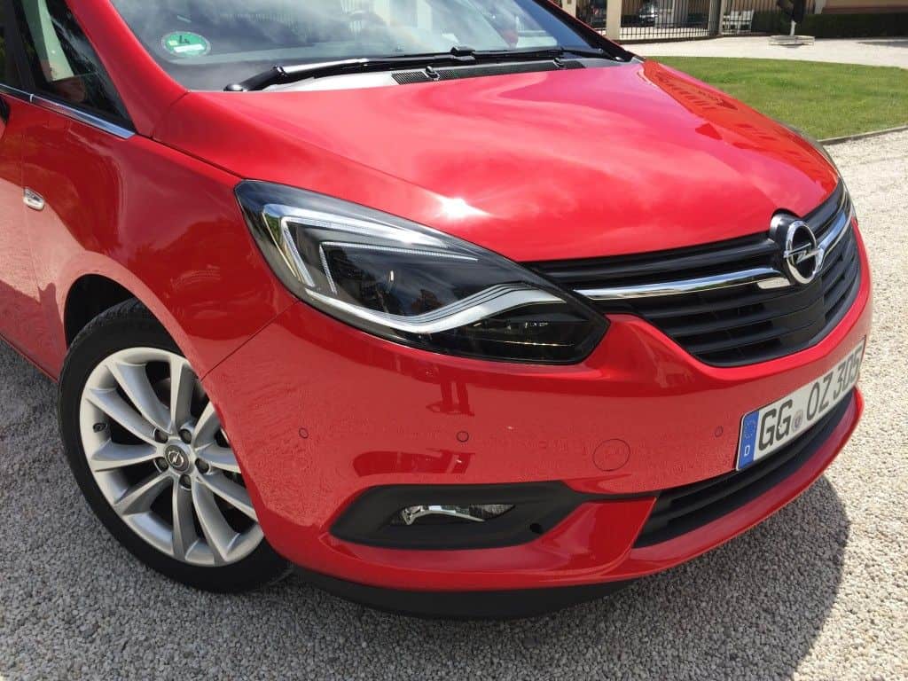 Opel Zafira - der Ronaldo unter den Familienvans 15 der-Autotester