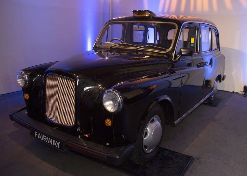 Das London-Taxi fährt in die Zukunft 2 der-Autotester