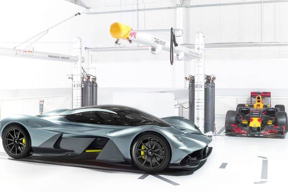 Verleiht Red Bull Aston Martin Flügel? 3 der-Autotester