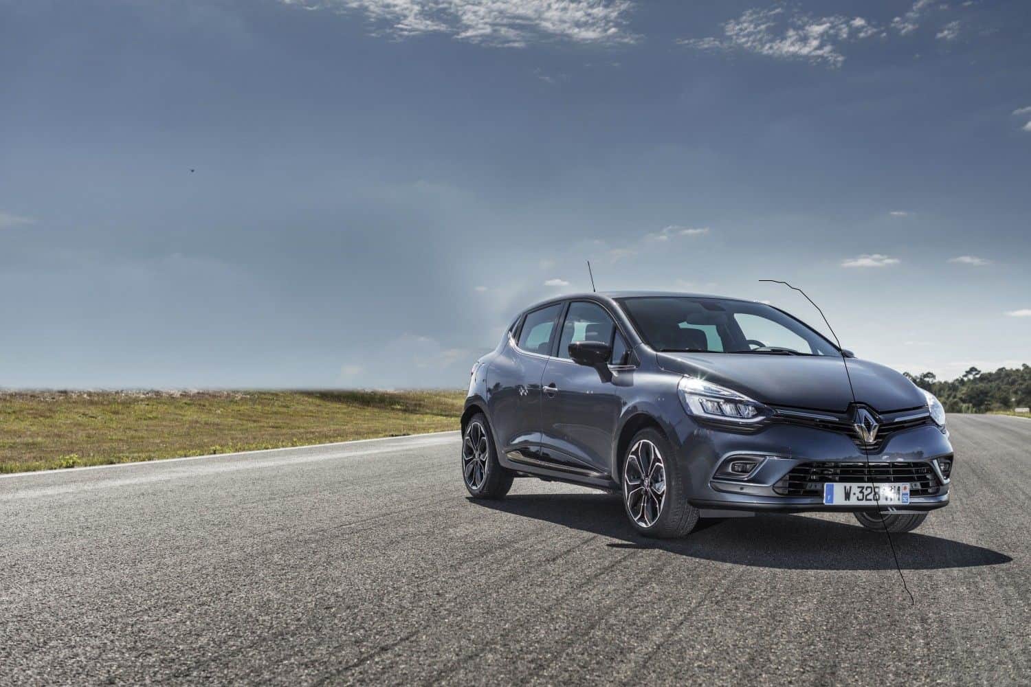 Renault Clio bekommt neues Gesicht 1 der-Autotester