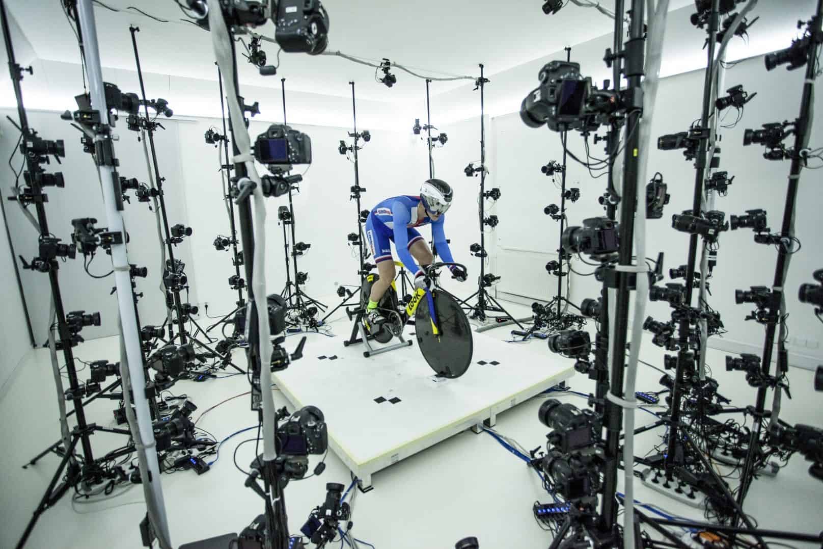 Škoda unterstützt tschechischen Bahnradolympioniken Pavel Kelemen mit aerodynamischem Know-how 4 der-Autotester