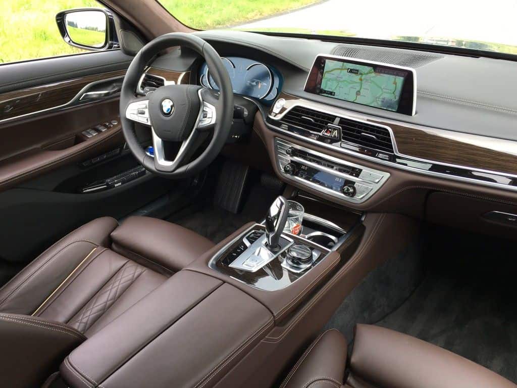 BMW 730d xDrive - Luxuriöses Dickschiff mit niedrigem Verbrauch 1 BMW 730 Diesel Innenraum
