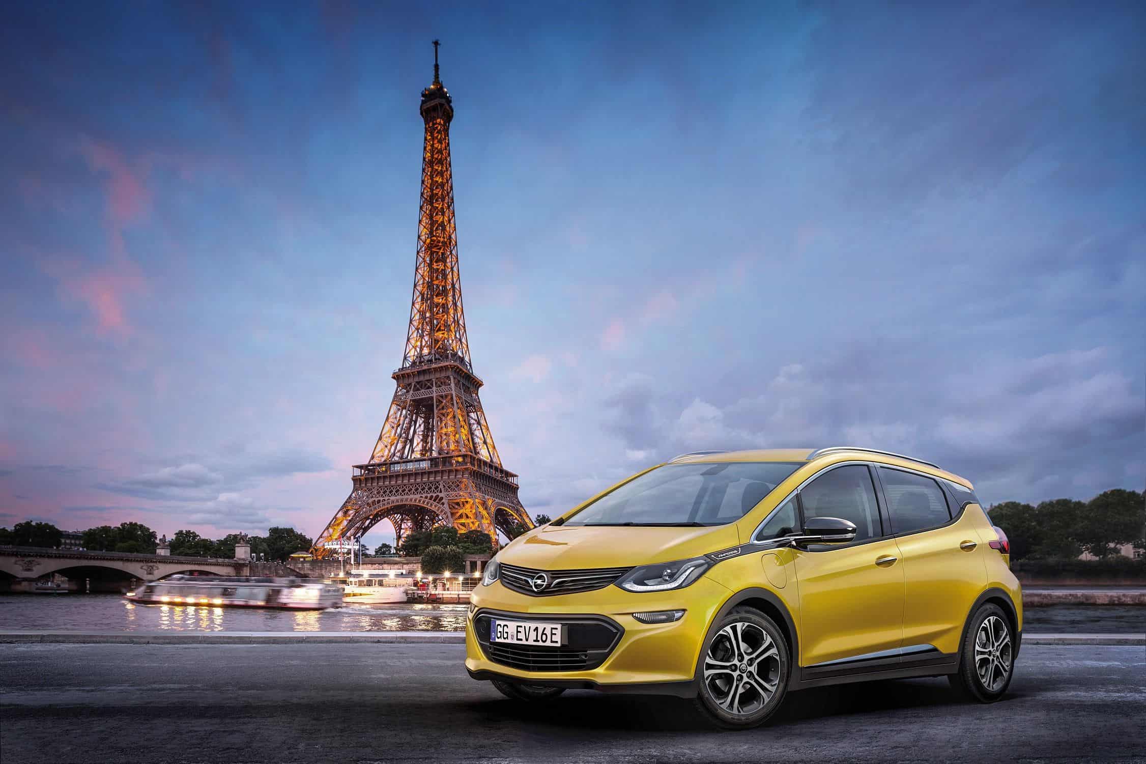 Der Opel Ampera-e feiert Weltpremiere in Paris 9 der-Autotester