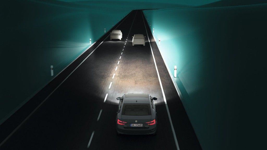 Fahrerassistenzsysteme - Was bedeutet Skodas "Vision Zero"? 6 Adaptives Licht
