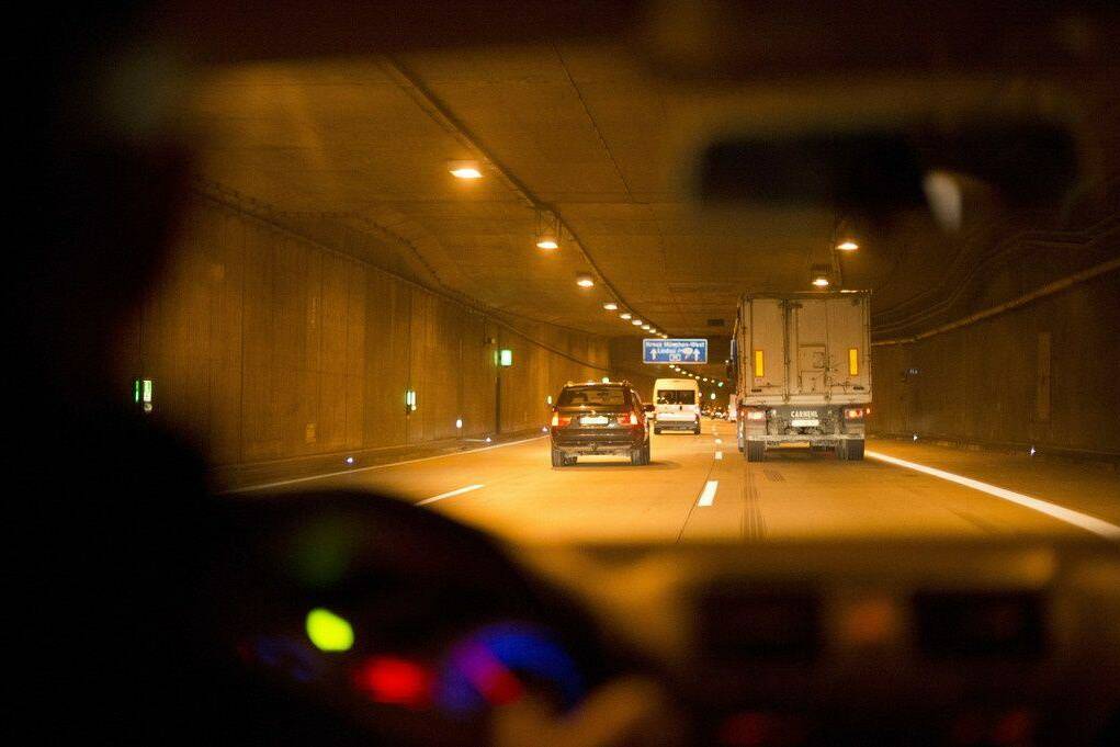 Ohne Angst durch den Tunnel 1 der-Autotester