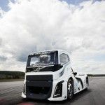 Volvo-Lkw bricht zwei Geschwindigkeitsrekorde 2 der-Autotester