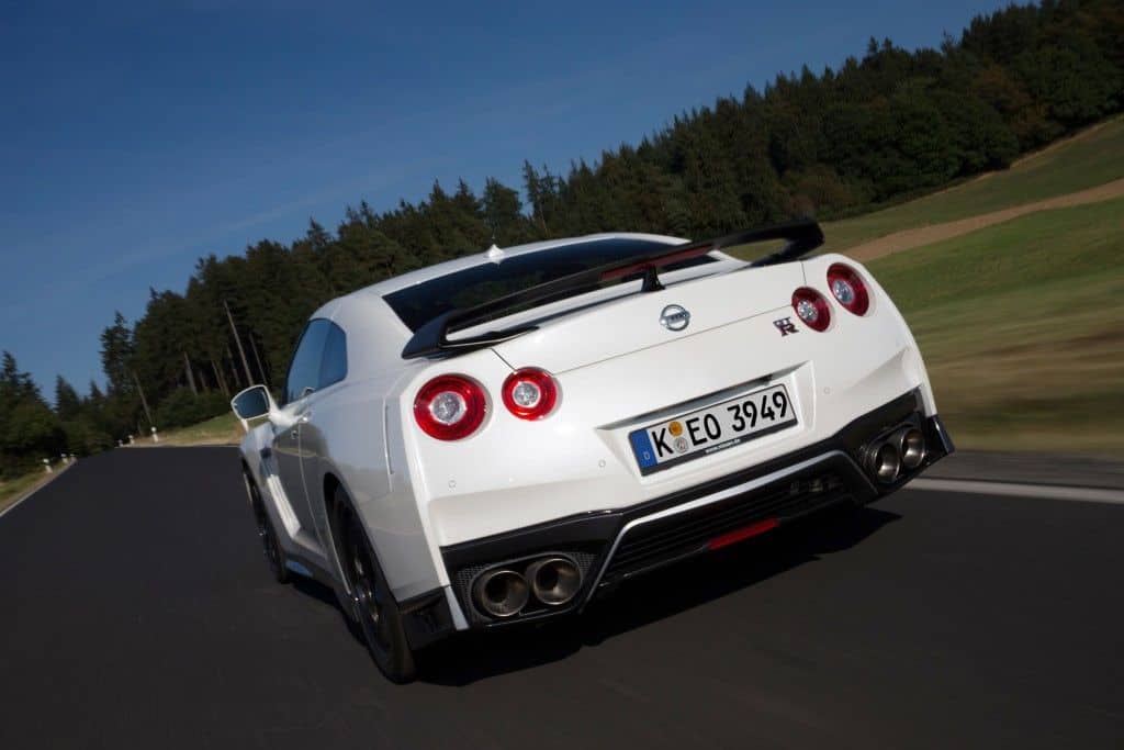 Der GT-R mit Nismo-Genen liefert mehr Technik für die Rennstrecke 2 Nissan GT-R Track Edition (ab MY 2017)