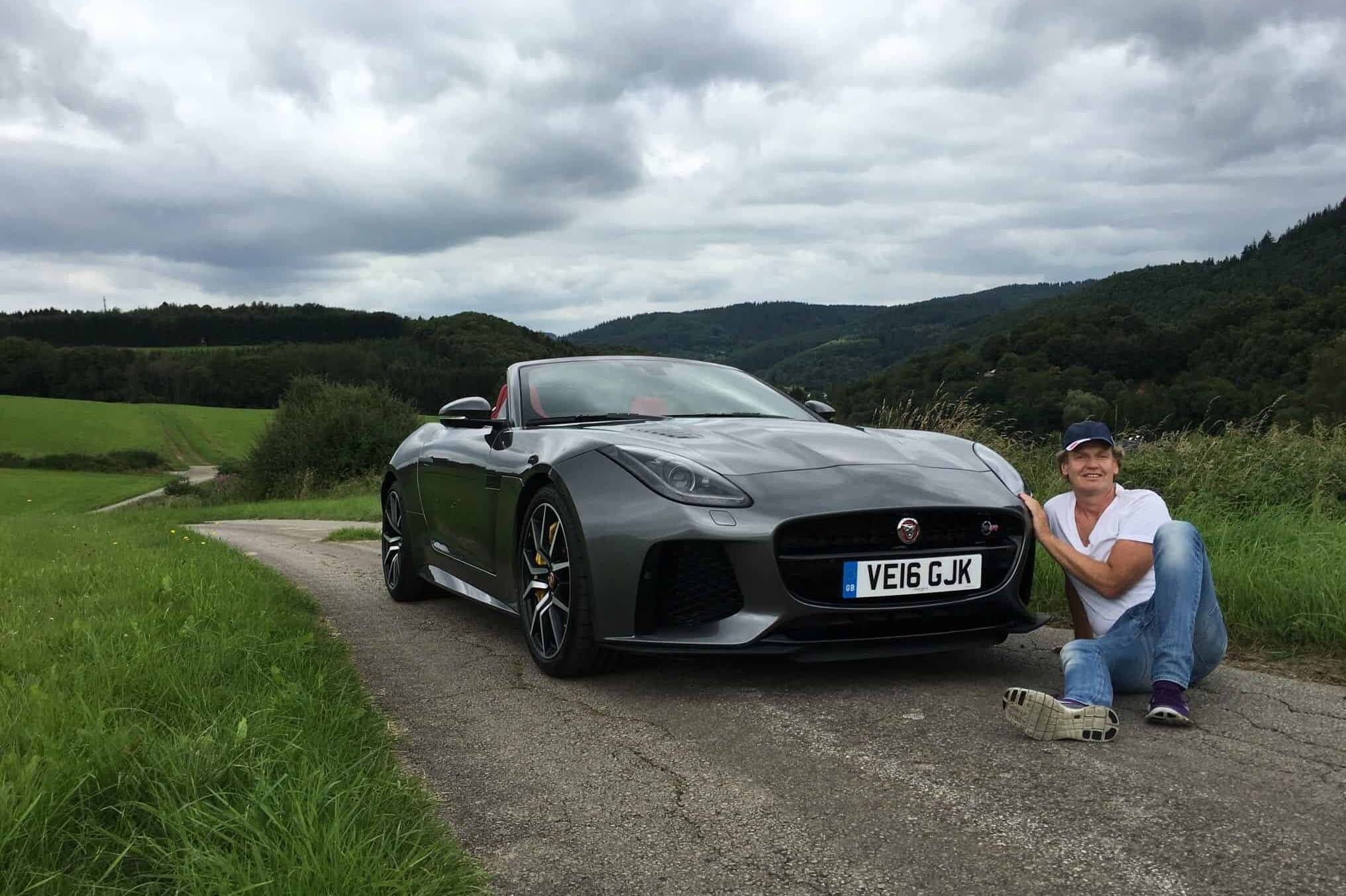 Jaguar F-Type SVR - Nicht nur sein Aussehen ist atemberaubend 4 der-Autotester