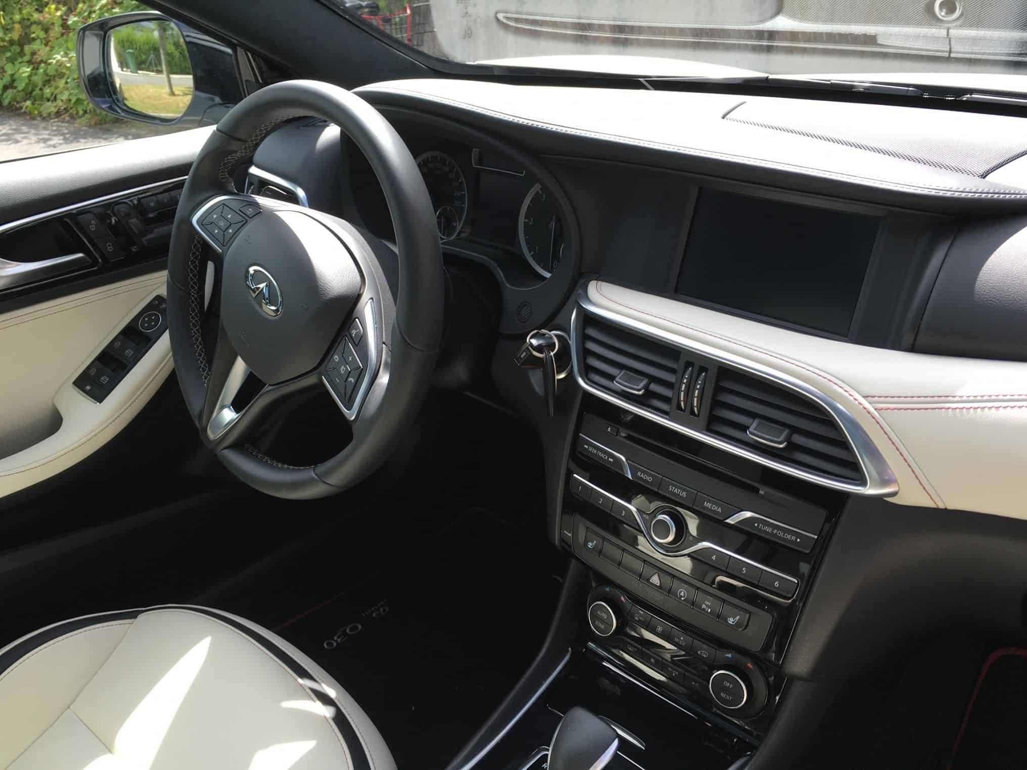 Infiniti Q30 - Kompakter Japaner mit schwäbischer Seele 2 der-Autotester