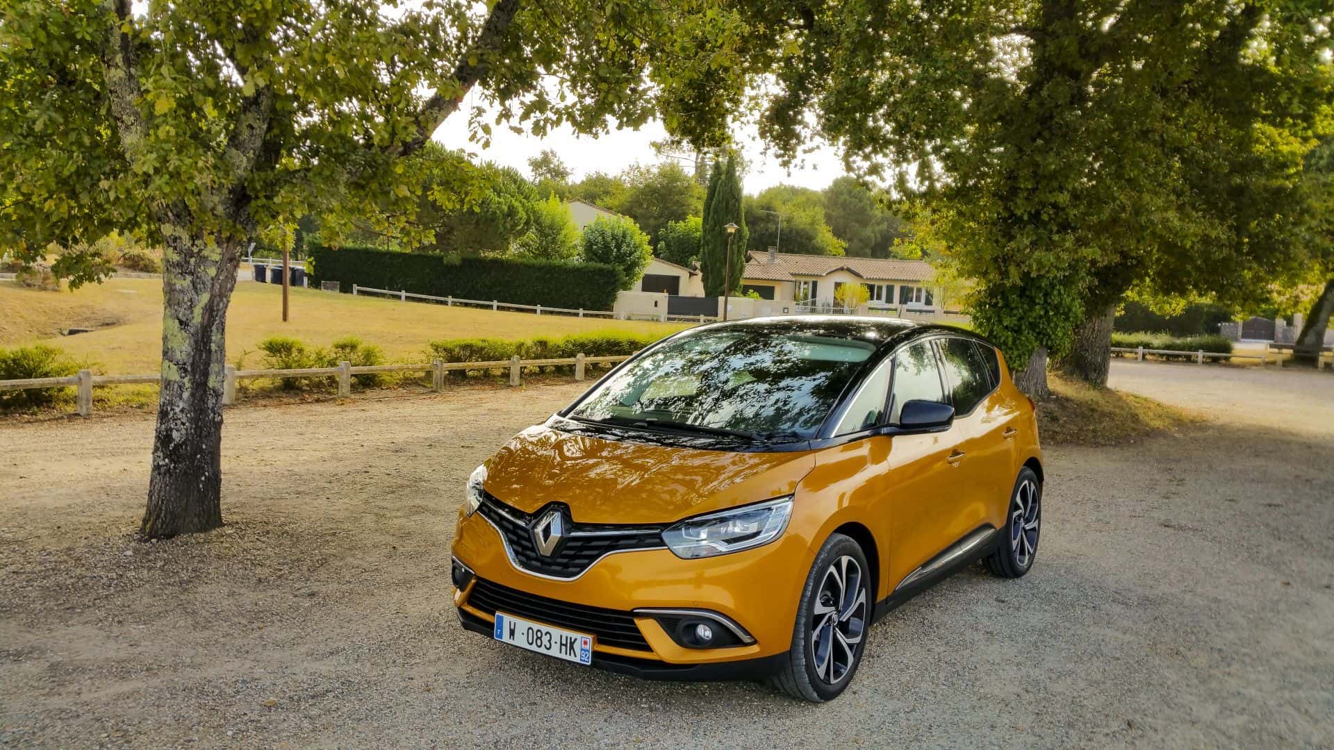 Zweieiiger Zwillingswagen – neuer Renault Scénic und Grand Scénic 12 der-Autotester