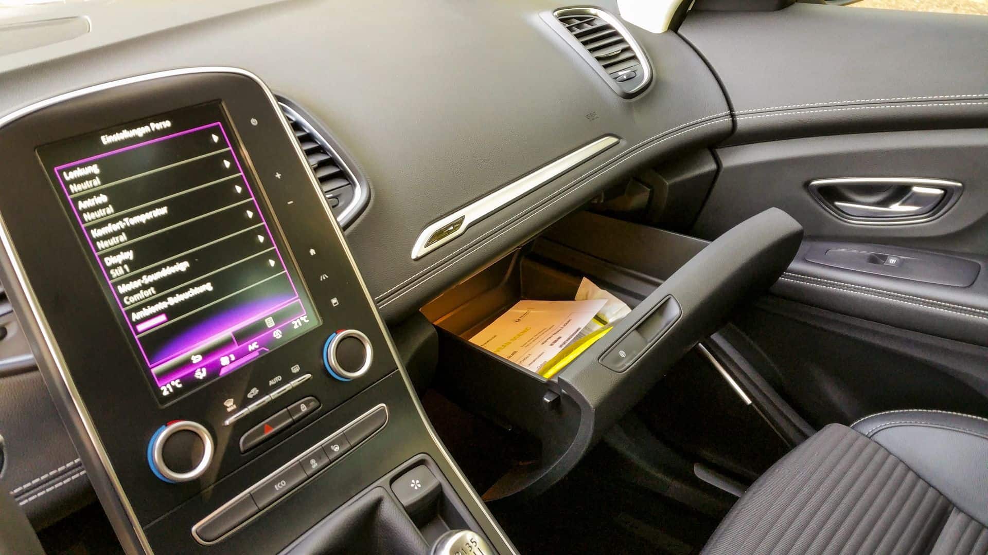 Zweieiiger Zwillingswagen – neuer Renault Scénic und Grand Scénic 13 der-Autotester