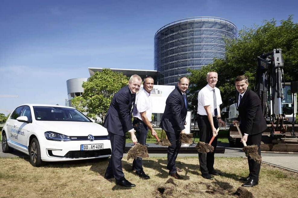 VW richtet in Dresden E-Tankstelle ein 10 der-Autotester