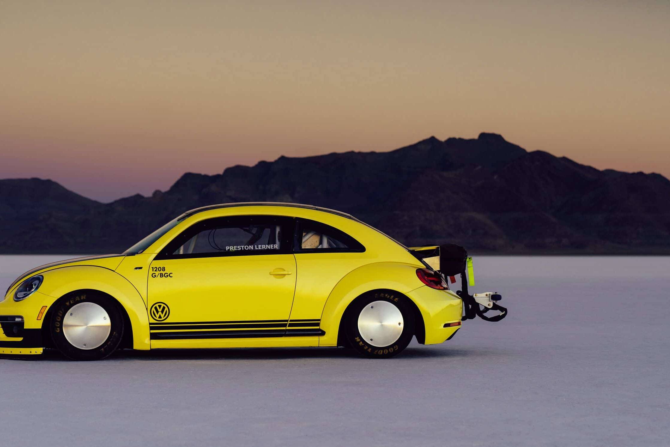VW Beetle LSR schafft fast 330 km/h 10 der-Autotester