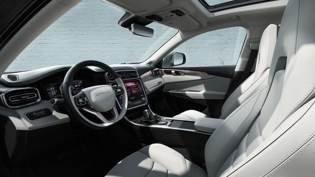Lynk&Co: Das Auto als modische Hülle fürs Smartphone 3 Lynk&Co 01 Cockpit