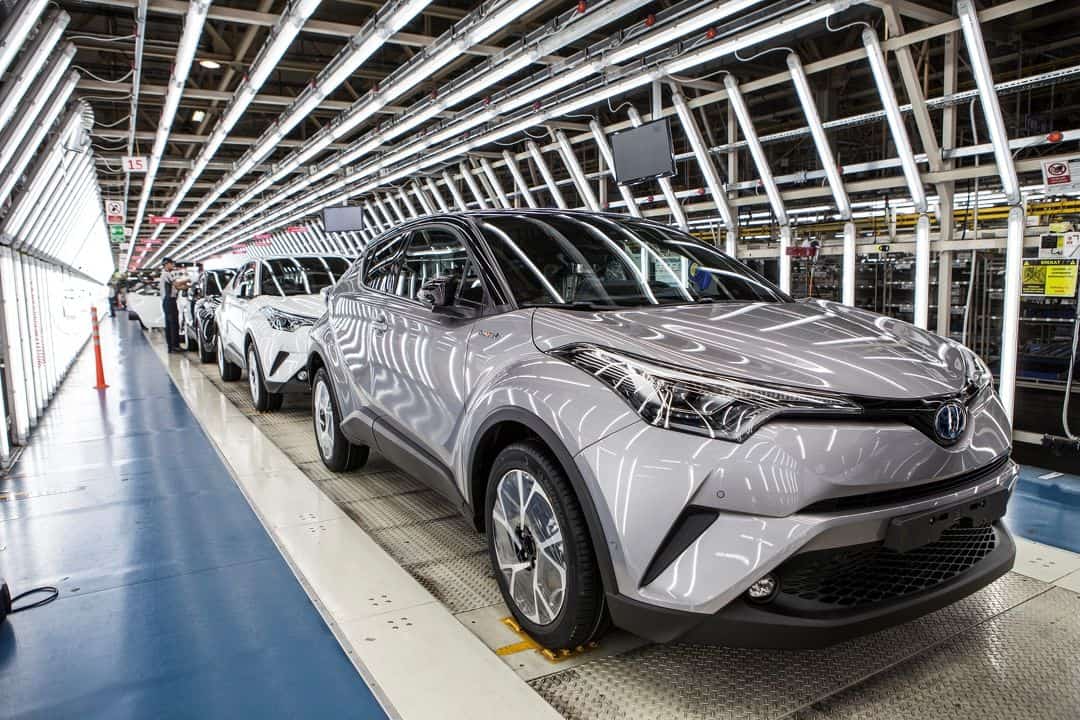 Erster Toyota C-HR rollt vom Band 6 der-Autotester