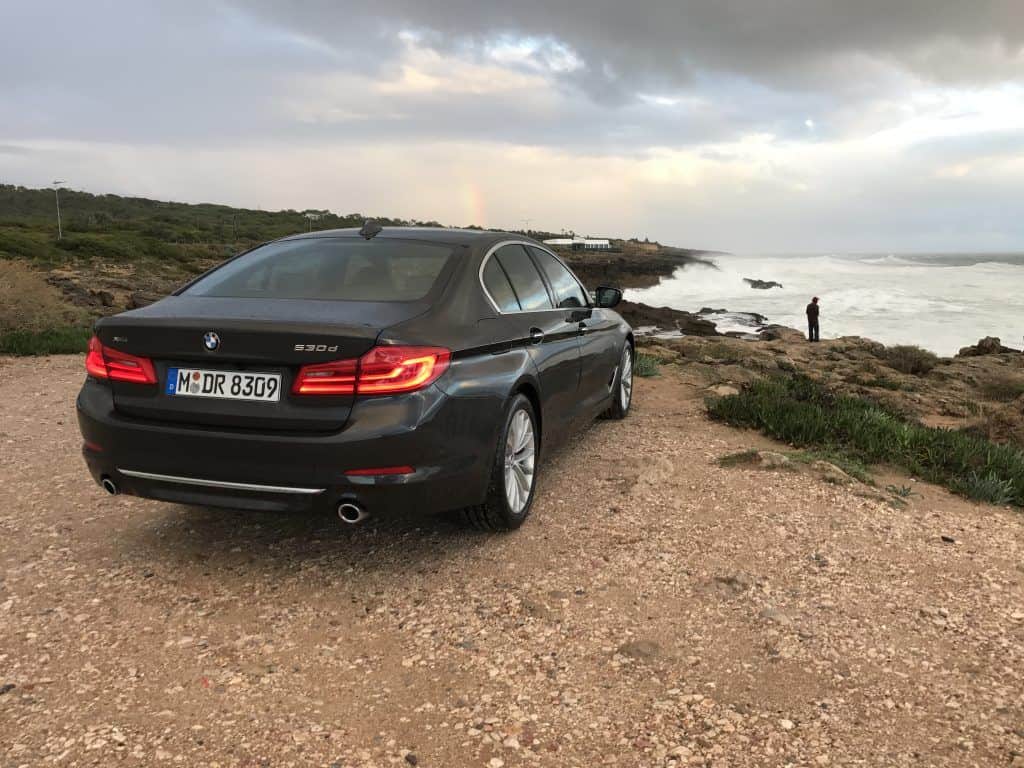 Der brandneue BMW 5er - Neuentwurf eines Limousinen-Klassikers 10 BMW 530d Heck