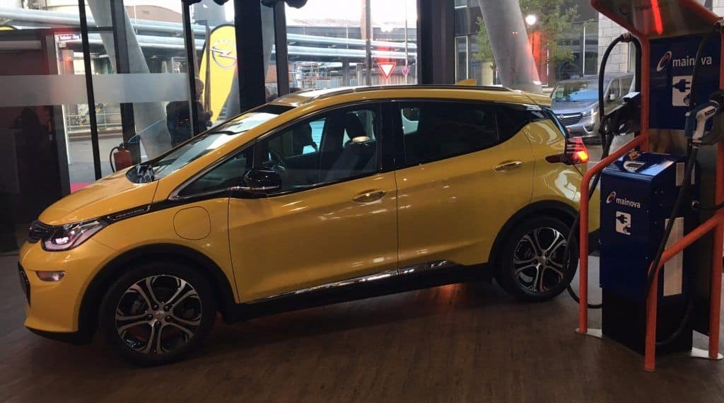 Opel Ampera-e - Umparken im Kopf oder die Revolution im Elektrosegment? 1 Opel Ampera-e 2017