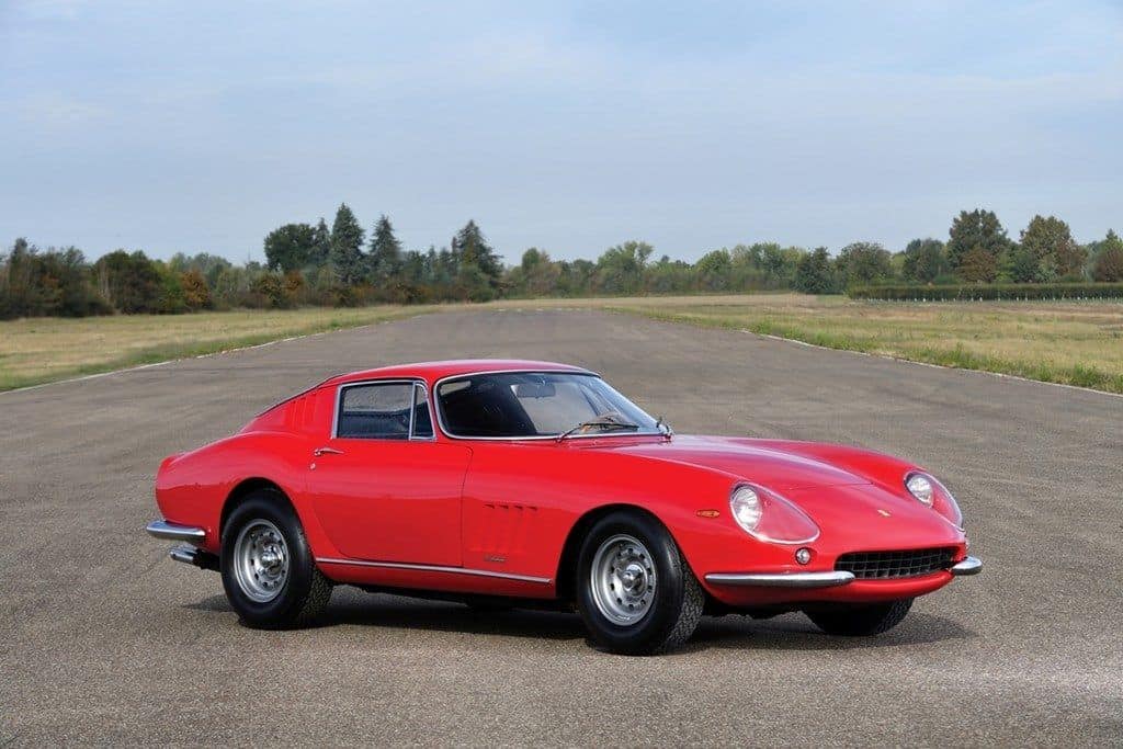 Jahresschlussverkauf bei Sotheby's: 430 Autos und 150 Motorräder 1 Ferrari 275 GTB (1966)