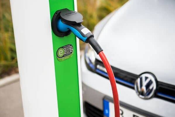 der-Autotester