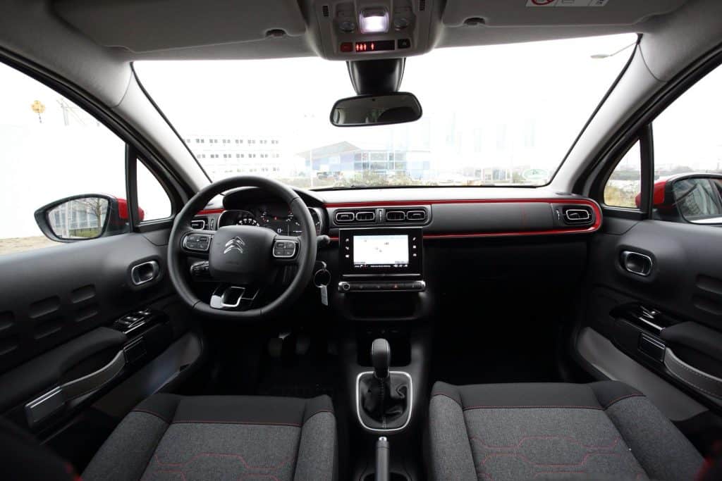 Der neue Citroën C3 - Mutiger Kleinwagen mit dem gewissen Etwas 1 Citroën C3 Innenraum
