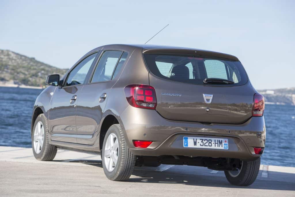 Dacia Sandero mit Facelift und neuem Einstiegsbenziner 7 Dacia Sandero Heck