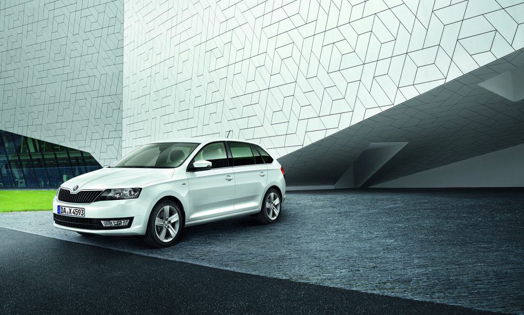 Skoda bringt Drive-Sondermodell vom Fabia und Rapid 4 ŠKODA RAPID Spaceback und die RAPID Limousine sind ab sofort als DRIVE-Sondermodell erhältlich.