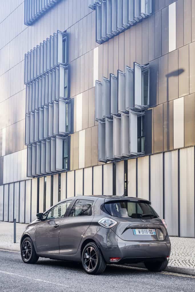 Renault ZOE - Nun mit 400 Kilometer Norm-Reichweite 6 new_renault_zoe_yttriumgrey_yb_3