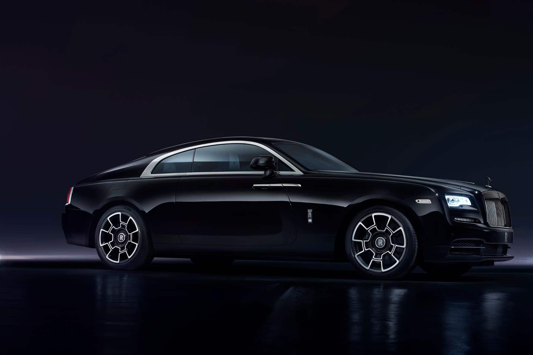 Rolls-Royce: Schwarze Schönheit mit Sex-Appeal 5 der-Autotester