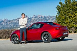Der Mazda MX-5 RF kommt erstmals mit vollelektrischem Targa-Blechdach 18 der-Autotester